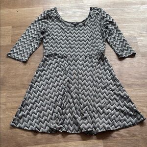 Stylish Black and White Zigzag Kids Dress
